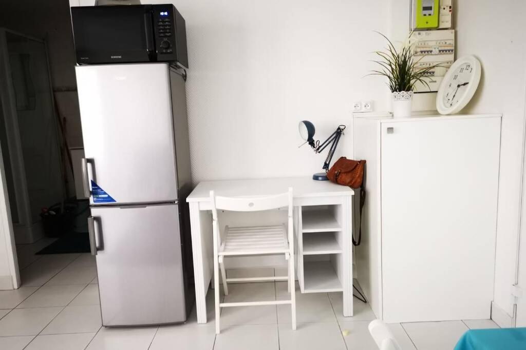 Studio De Charme, 30' Paris, 5' Evry, 10' Orly Ris-Orangis Exteriör bild
